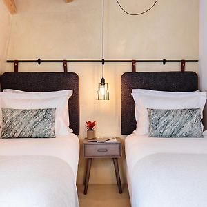 Kleine Kamer met Twee Aparte Bedden